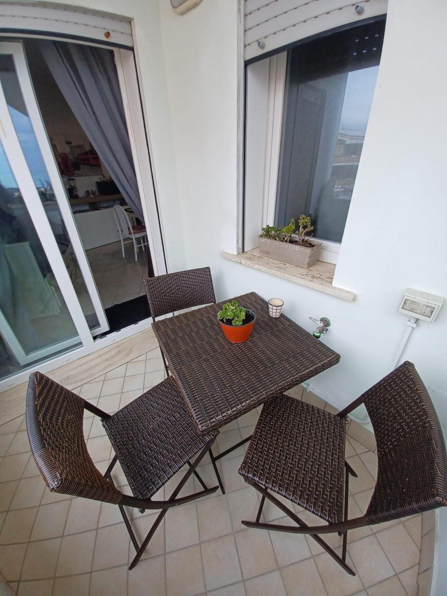 Armareaoverseassuites Fiumicino Exterior photo